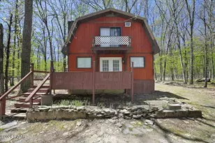 227 Upper Independence Dr, Lackawaxen, PA 18435 - Photo 2