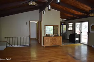 124 Boulder Dr, Lords Valley, PA 18428 - Photo 6