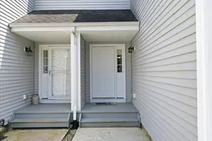 4109 Milford Landing Dr, Milford, PA 18337 - Photo 6