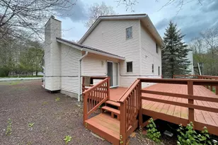 8407 Porcupine Dr, Tobyhanna, PA 18466 - Photo 2