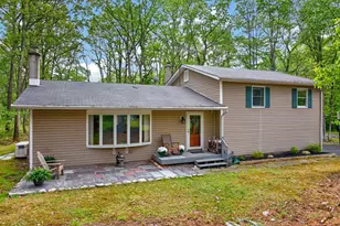 102 Wynding Way, Milford, PA 18337 - Photo 1