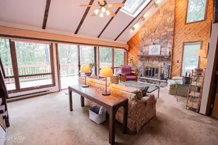 20 N Gate Ct S, Lake Ariel, PA 18436 - Photo 6