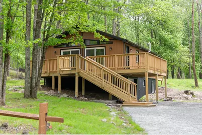 124 Fawn Lake Drive, Hawley, PA 18428 - Photo 2