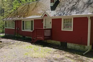107 Fawn Lake Dr, Dingmans Ferry, PA 18328 - Photo 4