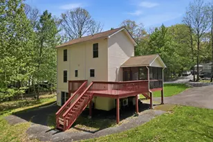 103 Mink Rd, Dingmans Ferry, PA 18328 - Photo 54