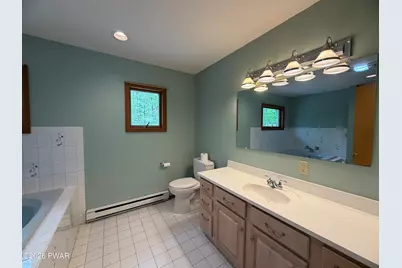 208 Mountain View Drive, Hawley, PA 18428 - Photo 24