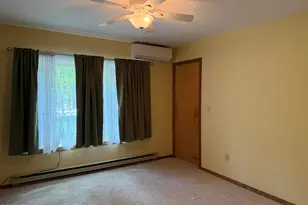 208 Mountain View Dr, Hawley, PA 18428 - Photo 14