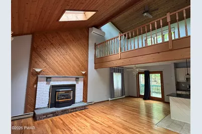 208 Mountain View Drive, Hawley, PA 18428 - Photo 2