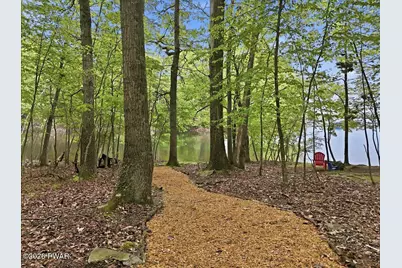 599 Lakeshore Drive, Lakeville, PA 18438 - Photo 4