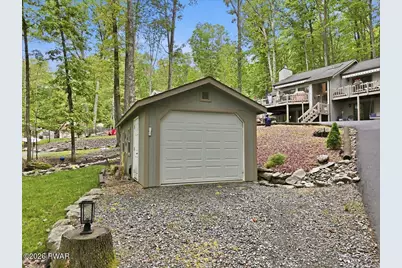 599 Lakeshore Drive, Lakeville, PA 18438 - Photo 106