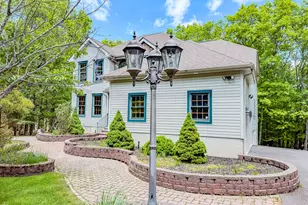 106 Quarry Ln, Tafton, PA 18464 - Photo 10