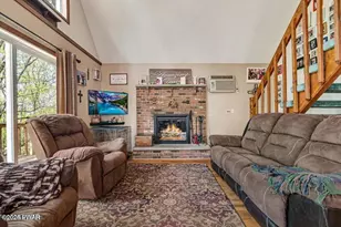 809 Rimrock Ct, Lords Valley, PA 18428 - Photo 6