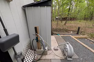 186 Shohola Pkwy N, Shohola, PA 18458 - Photo 20