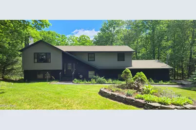 184 Lakewood Drive, Milford, PA 18337 - Photo 2