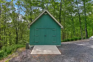 161 Woodland Dr, Dingmans Ferry, PA 18328 - Photo 50