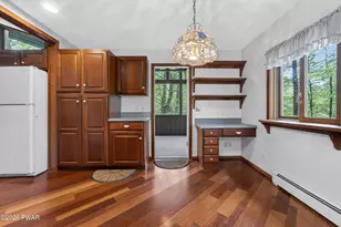 105 Stafford Ct, Milford, PA 18337 - Photo 10