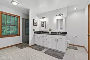 107 Valley Ct, Milford, PA 18337 - Photo 34