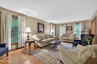 107 Valley Court, Milford, PA 18337 - Photo 8