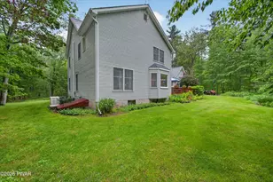 107 Valley Ct, Milford, PA 18337 - Photo 50