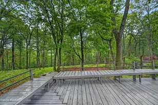 220 Kinsale Ln, Dingmans Ferry, PA 18328 - Photo 44