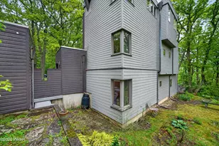 220 Kinsale Ln, Dingmans Ferry, PA 18328 - Photo 60