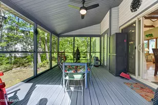 105 Cliff Dr, Hawley, PA 18428 - Photo 32