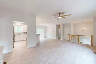 104 Blue Heron Ln, Milford, PA 18337 - Photo 8