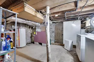 327 Garfield Ave, Hawley, PA 18428 - Photo 50