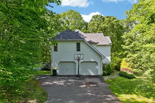 101 Water Frst Ct, Dingmans Ferry, PA 18328 - Photo 10