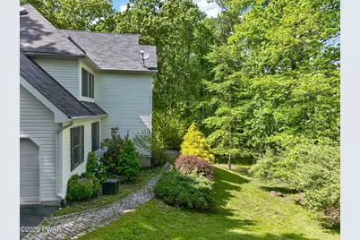 101 Water Forest Court, Dingmans Ferry, PA 18328 - Photo 14