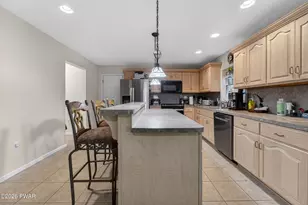 101 Water Frst Ct, Dingmans Ferry, PA 18328 - Photo 22