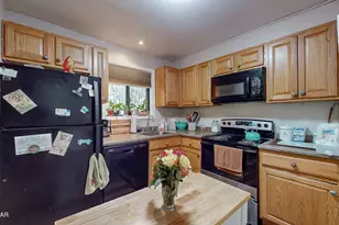 129 Hickory Dr, Lords Valley, PA 18428 - Photo 12