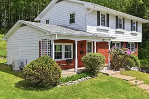 17 Elizabeth Ave, Honesdale, PA 18431 - Photo 2