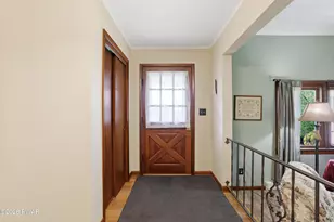 17 Elizabeth Ave, Honesdale, PA 18431 - Photo 6