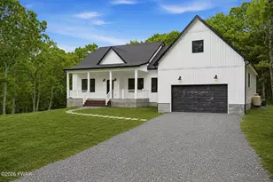 184 Soose Way, Tafton, PA 18464 - Photo 2