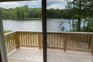 157 E Shore Dr, Dingmans Ferry, PA 18328 - Photo 12