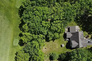 117 Country Club Dr, Lords Valley, PA 18428 - Photo 2