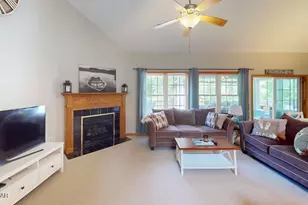 117 Country Club Dr, Lords Valley, PA 18428 - Photo 8