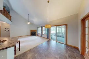 117 Country Club Dr, Lords Valley, PA 18428 - Photo 12