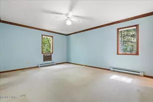 806 Lariat Ct, Hawley, PA 18428 - Photo 52