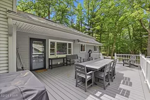 128 Terrace Rd, Tafton, PA 18464 - Photo 8