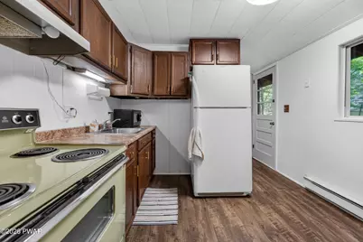 158 Mountain Lake Drive, Dingmans Ferry, PA 18328 - Photo 22