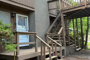 805 Fairway Ct, Hawley, PA 18428 - Photo 12
