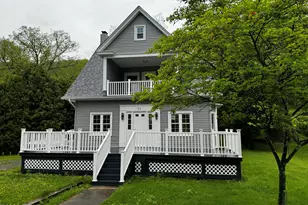 35 Oak St, Nicholson, PA 18446 - Photo 2