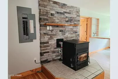 143 S Nichecronk Road, Dingmans Ferry, PA 18328 - Photo 4