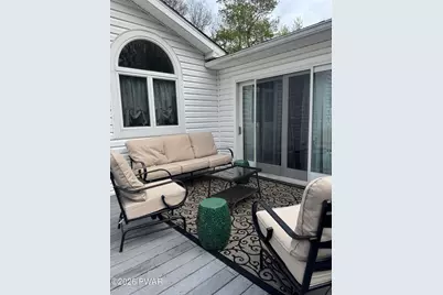 142 Eisenhower Drive, Lords Valley, PA 18428 - Photo 14