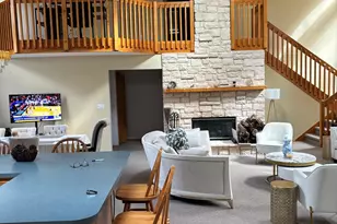 142 Eisenhower Dr, Lords Valley, PA 18428 - Photo 2