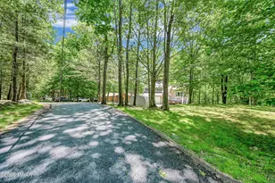 14 W Lakeside Dr, Lakeville, PA 18438 - Photo 60