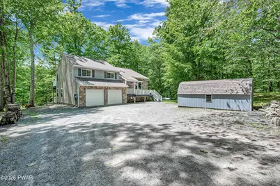 14 W Lakeside Drive, Lakeville, PA 18438 - Photo 2
