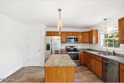 18 Elizabeth Avenue, Honesdale, PA 18431 - Photo 28
